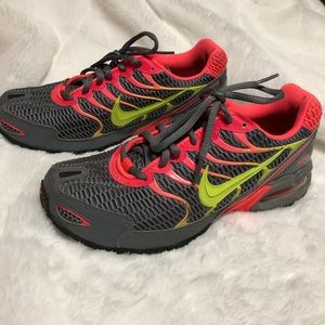Women’s Nike shoes